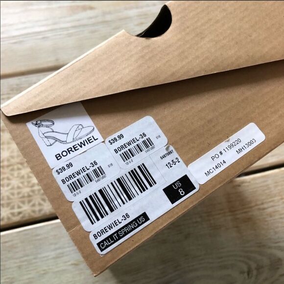 ✨HP✨Stangarone Suede Open Toe Ankle Strap Sandals✨ - Picture 6 of 9